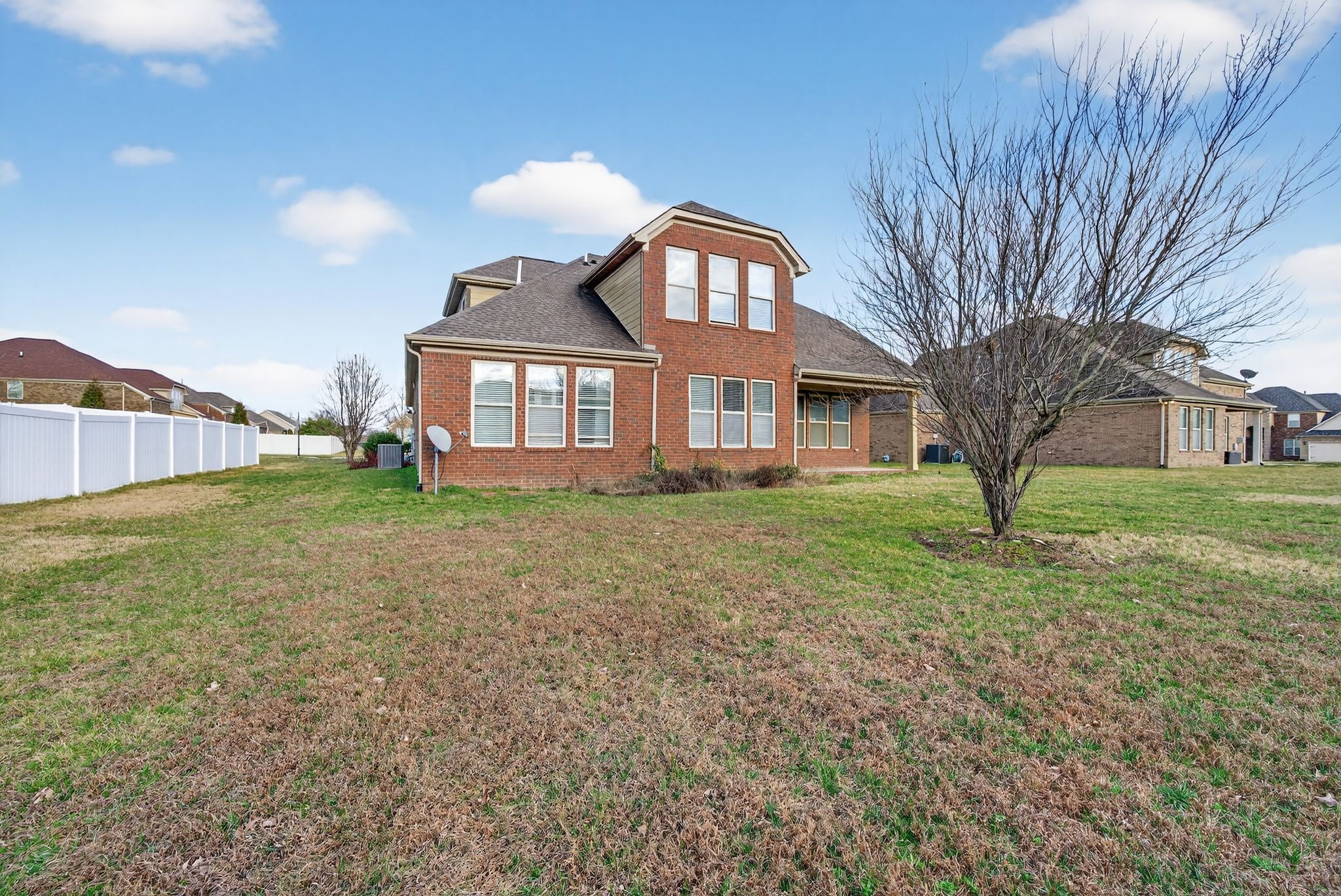 1042 Brixworth Drive Thompsons Station TN 37179