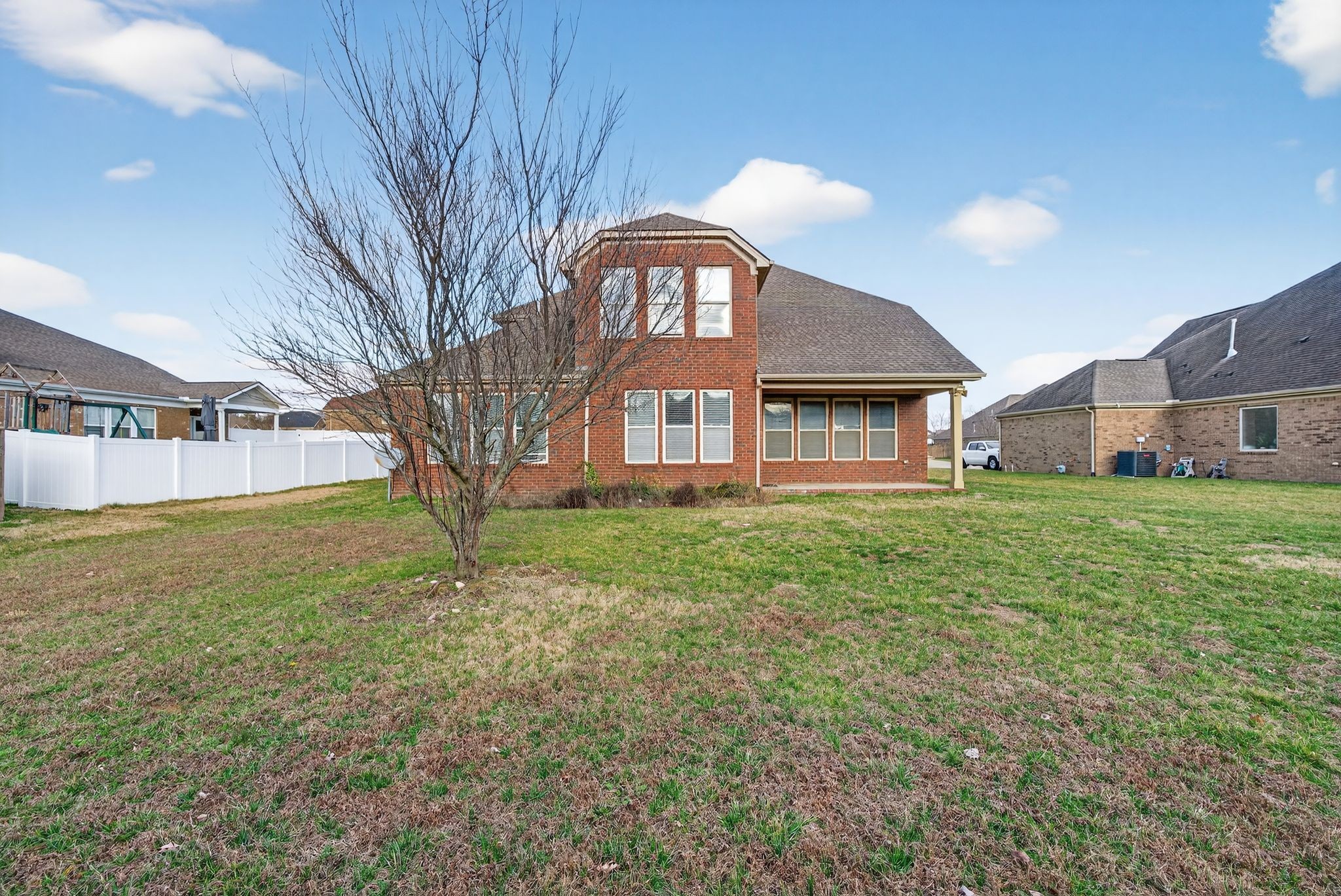 1042 Brixworth Drive Thompsons Station TN 37179