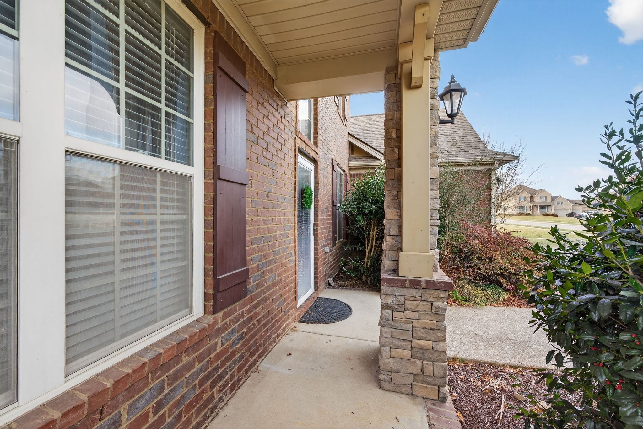 1042 Brixworth Drive Thompsons Station TN 37179