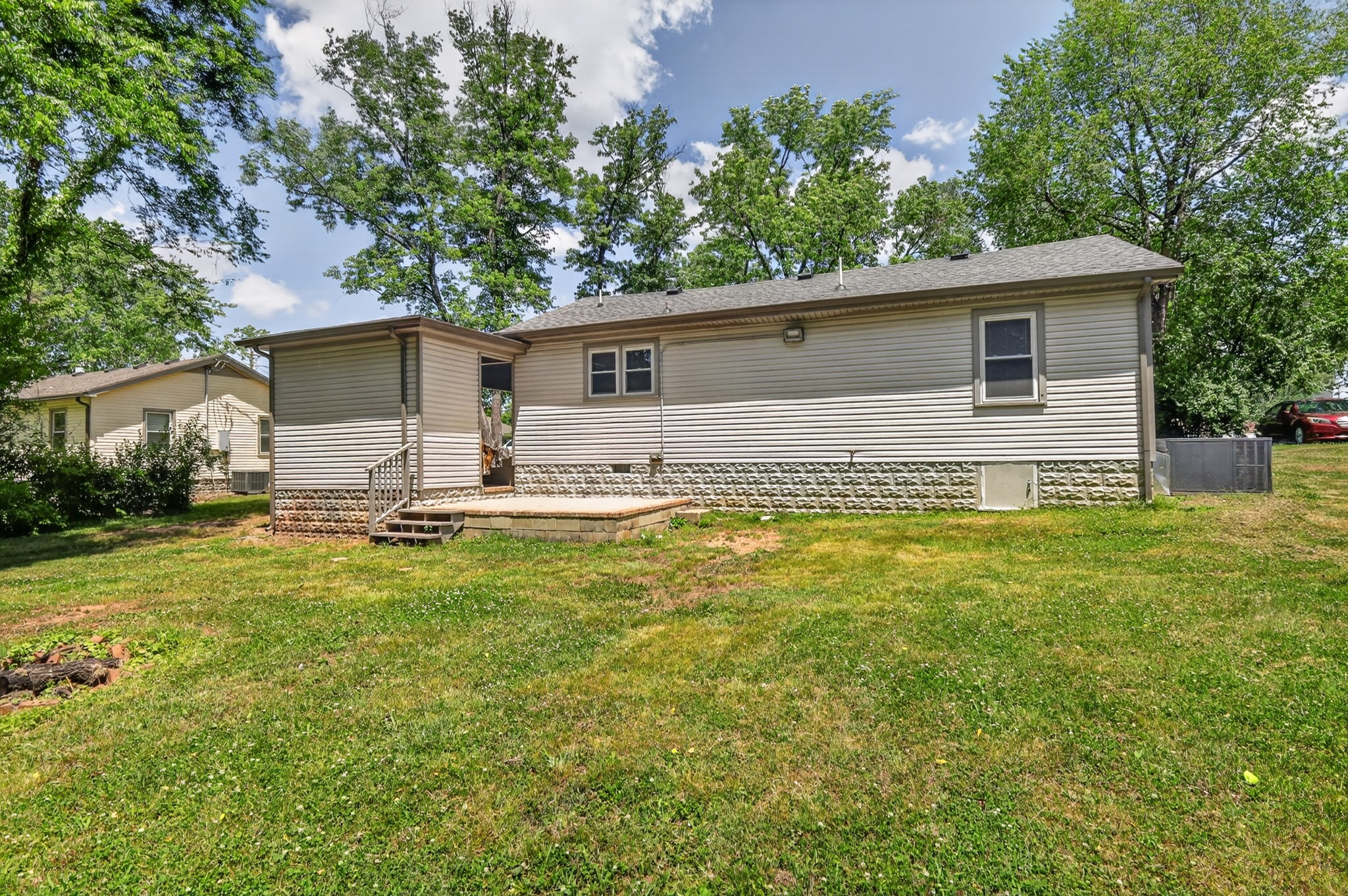 711 Lynn Street Murfreesboro TN 37129