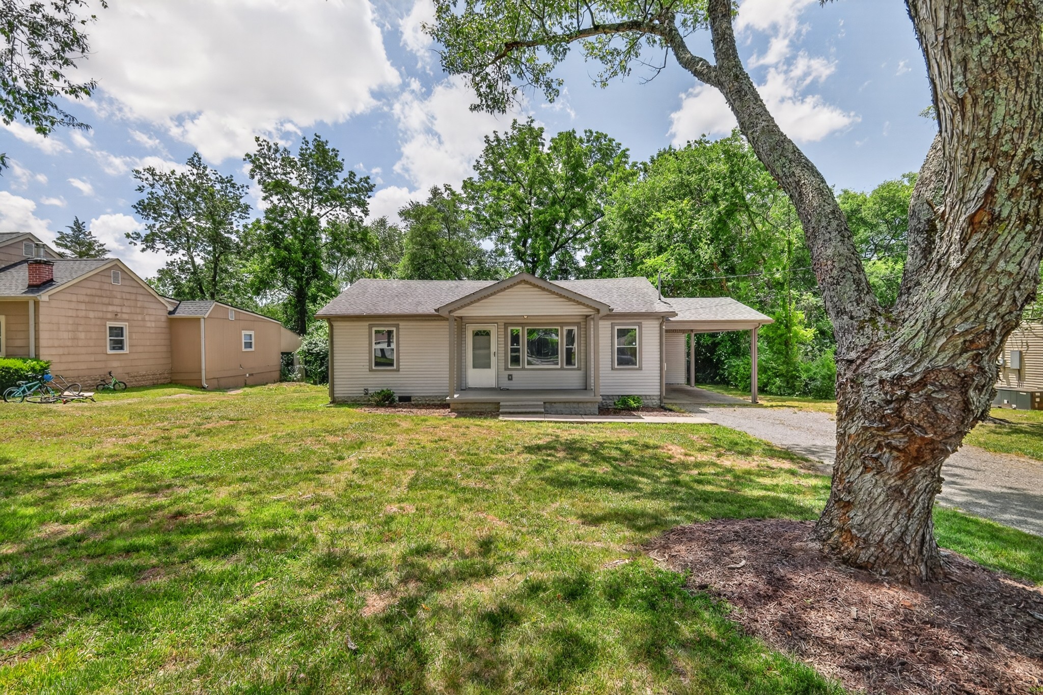 711 Lynn Street Murfreesboro TN 37129