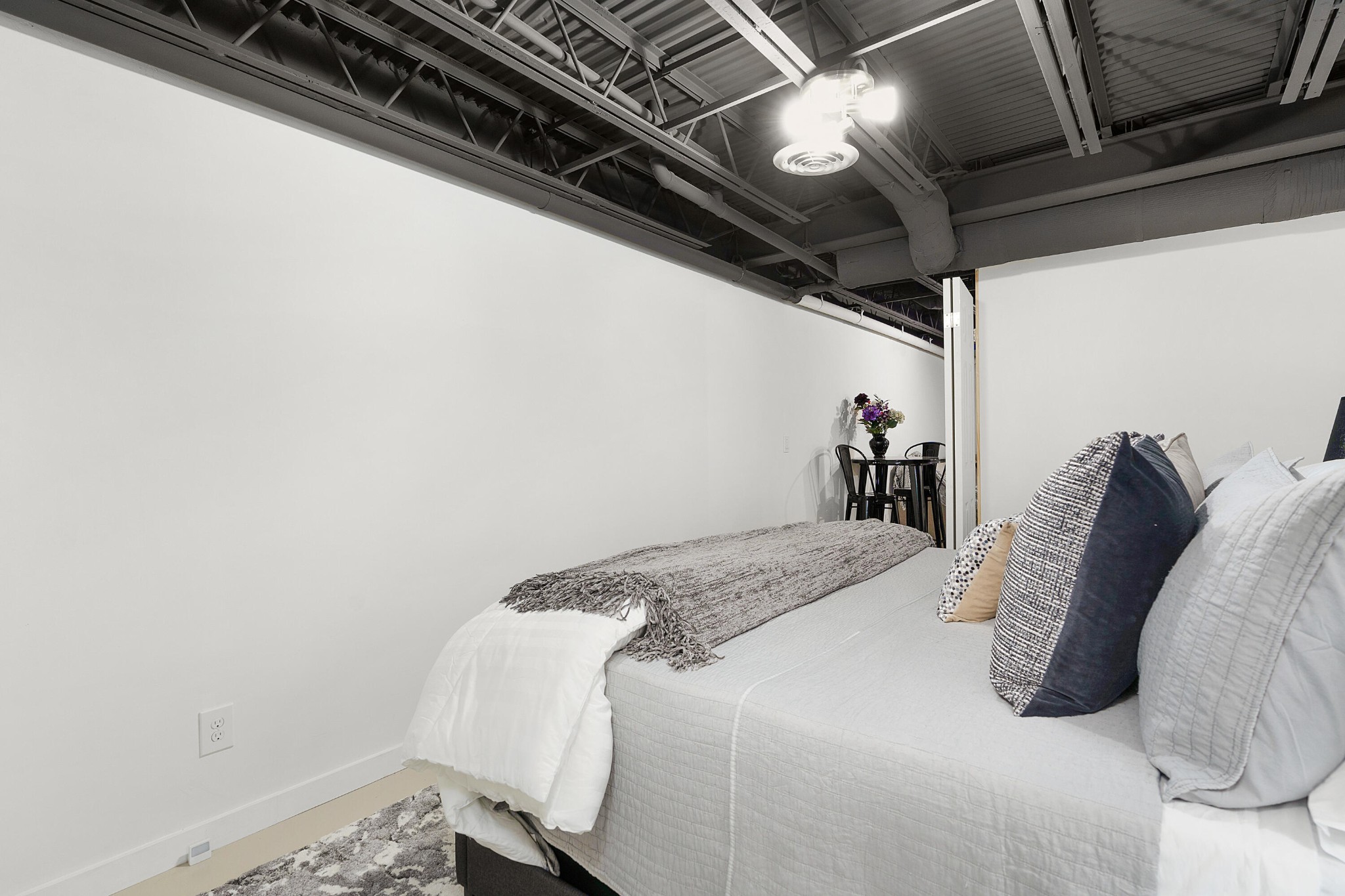 8 W 17th Street Chattanooga TN 37408