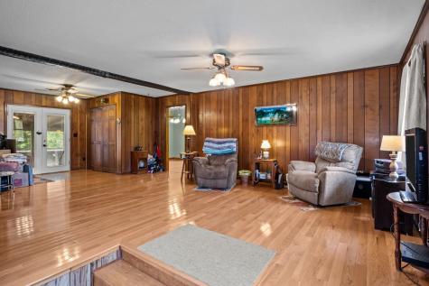 190 Post Oak Avenue Camden TN 38320