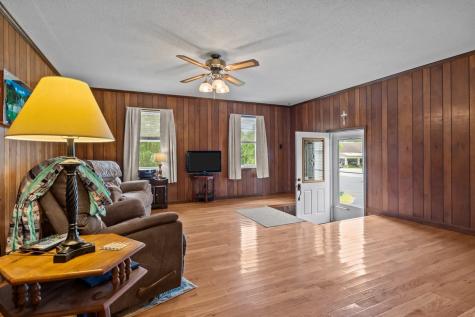 190 Post Oak Avenue Camden TN 38320