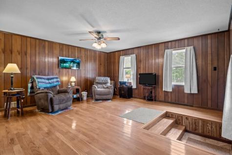 190 Post Oak Avenue Camden TN 38320