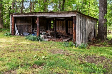 190 Post Oak Avenue Camden TN 38320