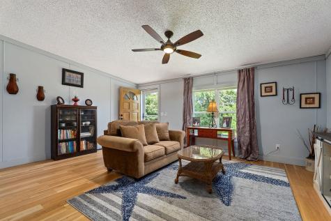 127 Grant Road Gordonsville TN 38563