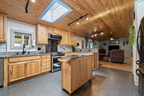 127 Grant Road Gordonsville TN 38563