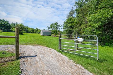 127 Grant Road Gordonsville TN 38563