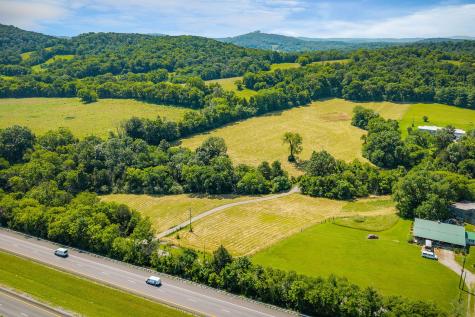 127 Grant Road Gordonsville TN 38563