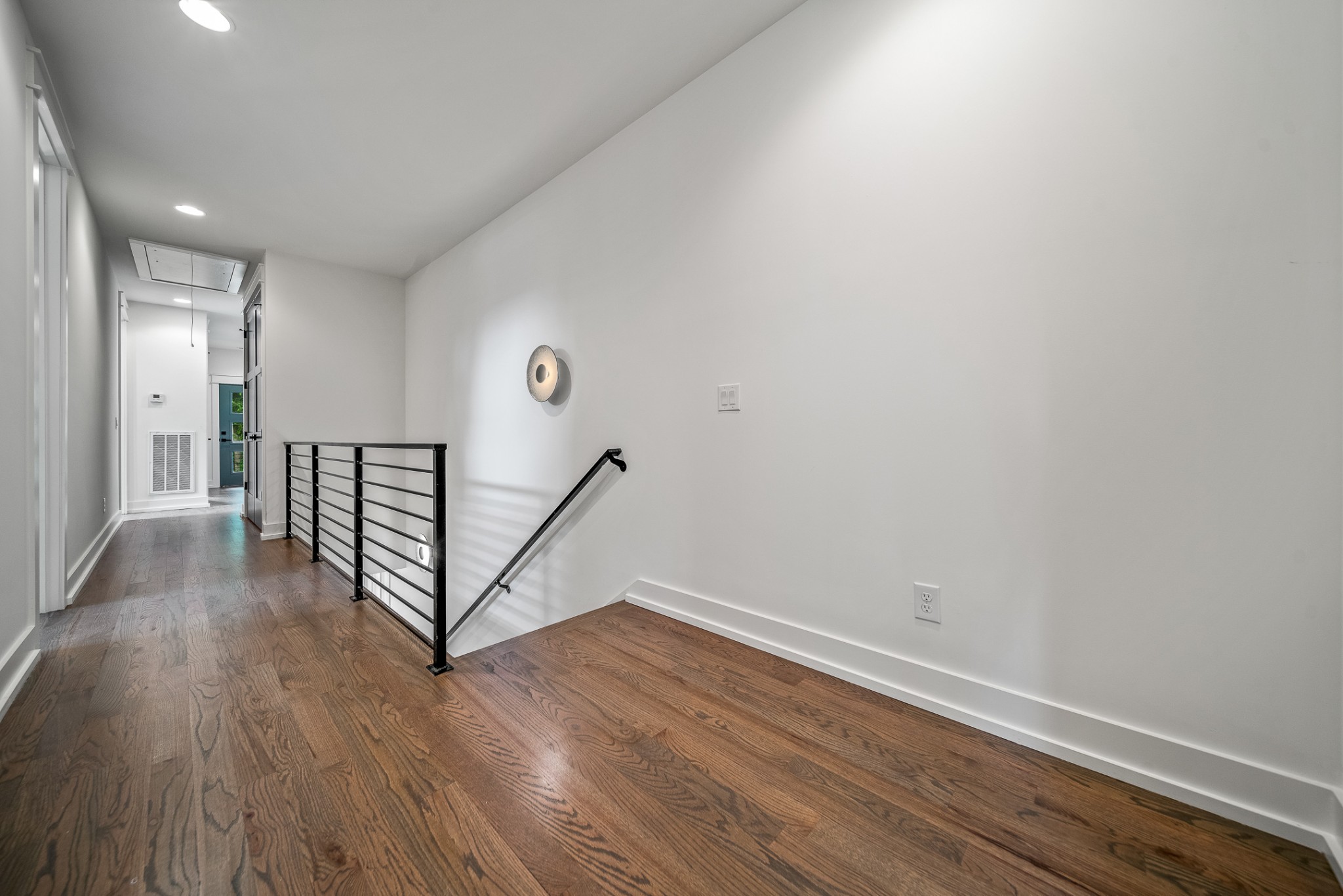 1905 14th Ave, N Nashville TN 37208