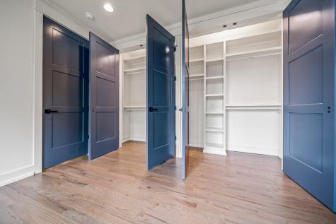 1905 14th Ave, N Nashville TN 37208