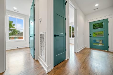 1905 14th Ave, N Nashville TN 37208