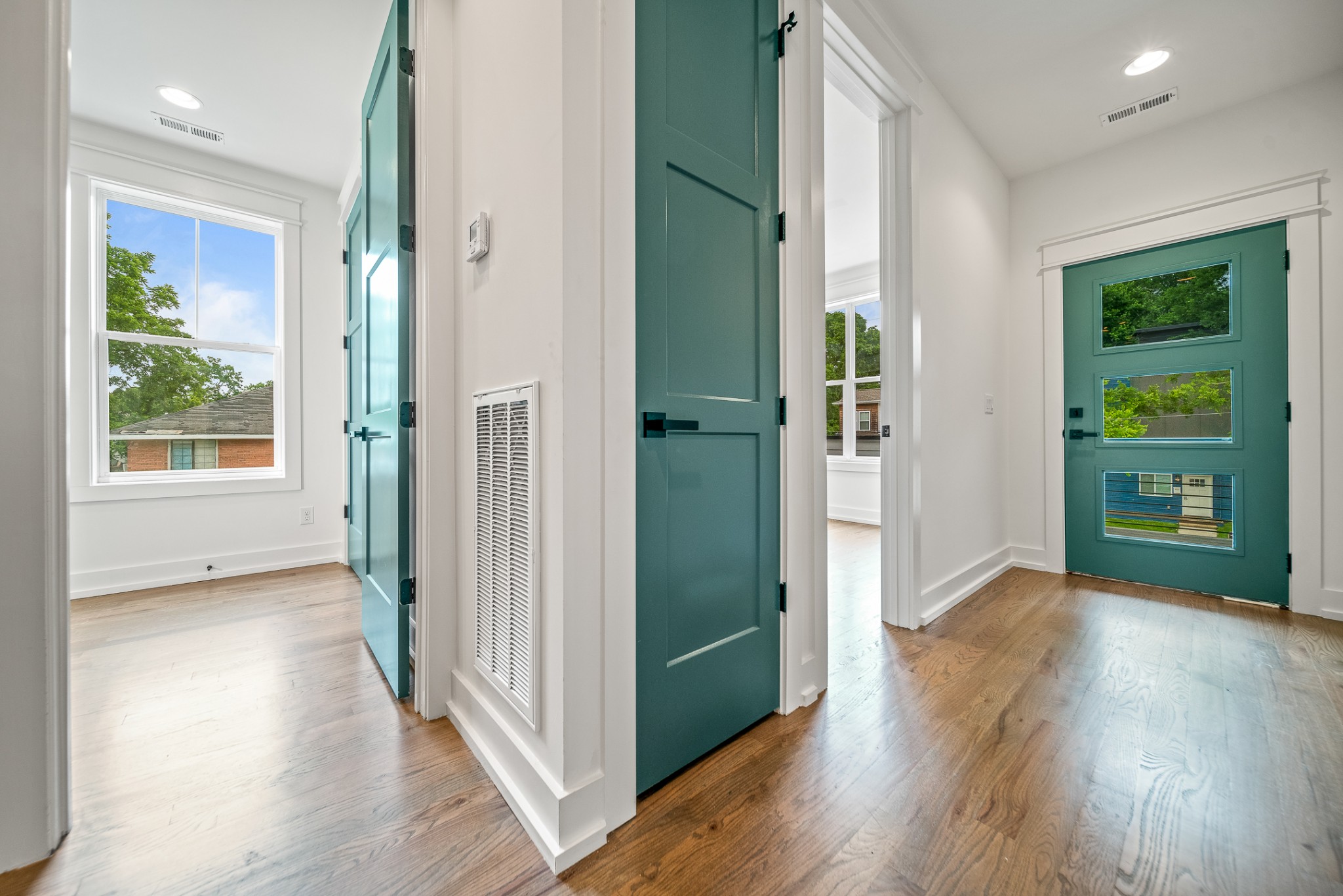 1905 14th Ave, N Nashville TN 37208