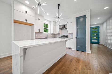 1905 14th Ave, N Nashville TN 37208