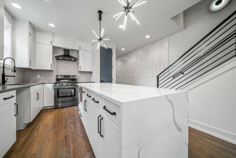 1905 14th Ave, N Nashville TN 37208