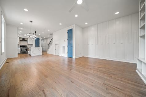 1905 14th Ave, N Nashville TN 37208