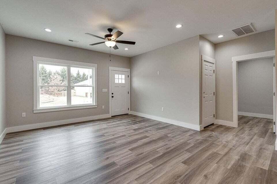 4470 Keith Street, NW Cleveland TN 37312