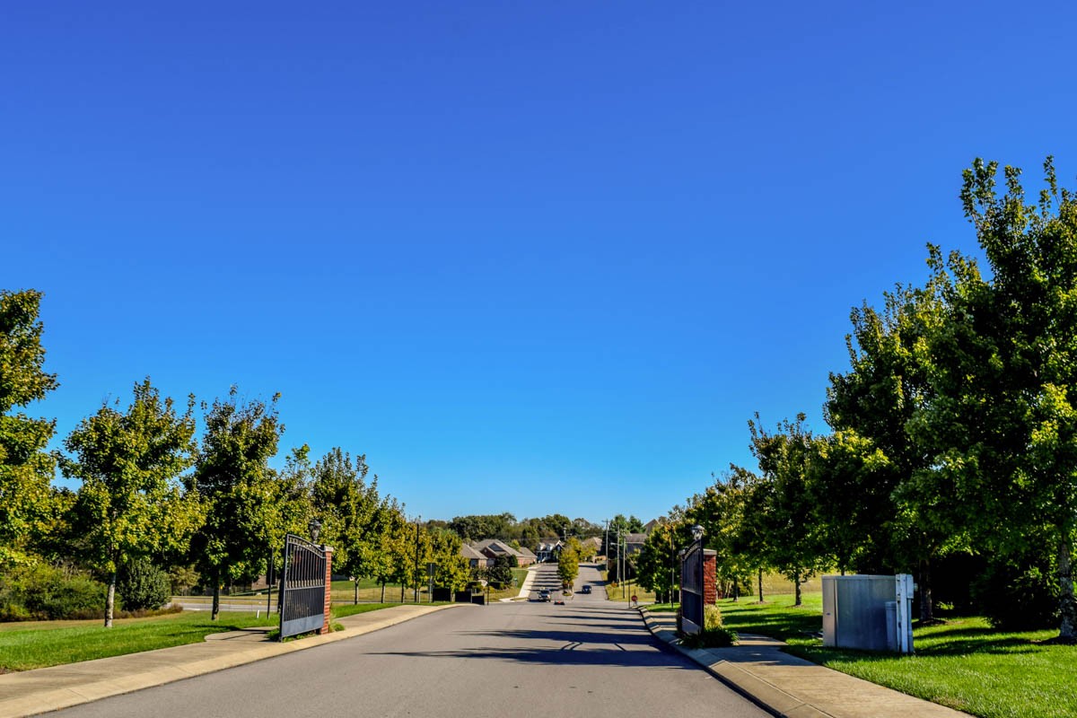 395 Devon Chase Hill Gallatin TN 37066