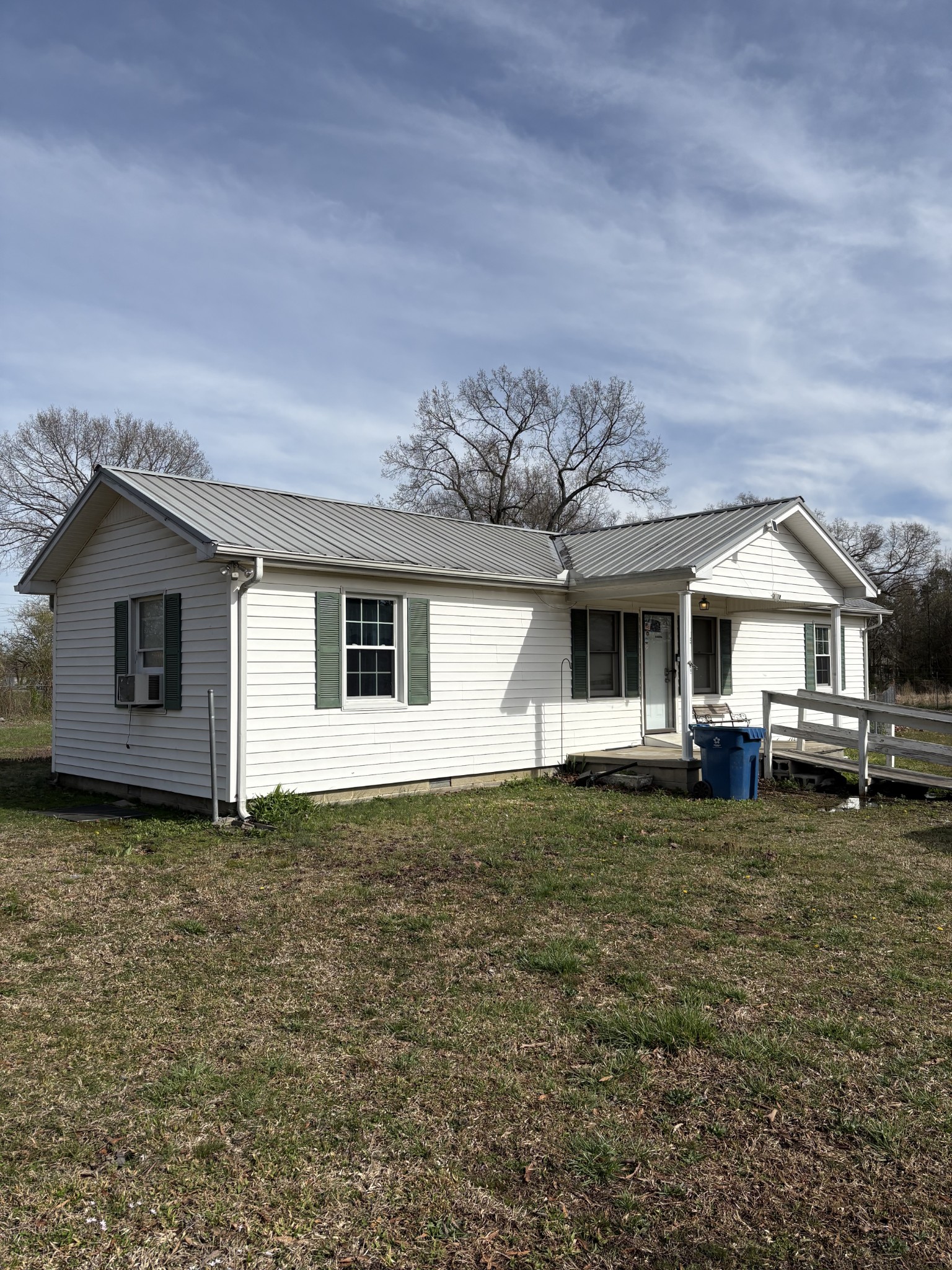 1511 Rogers Circle Manchester TN 37355