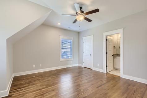 4902 Indiana Nashville TN 37209