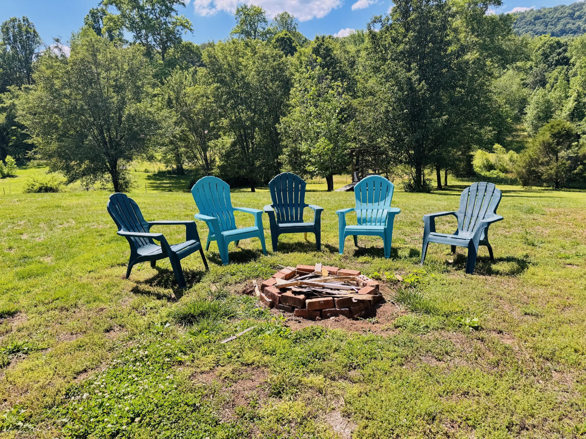 247 Bell Harrison Road Evensville TN 37332
