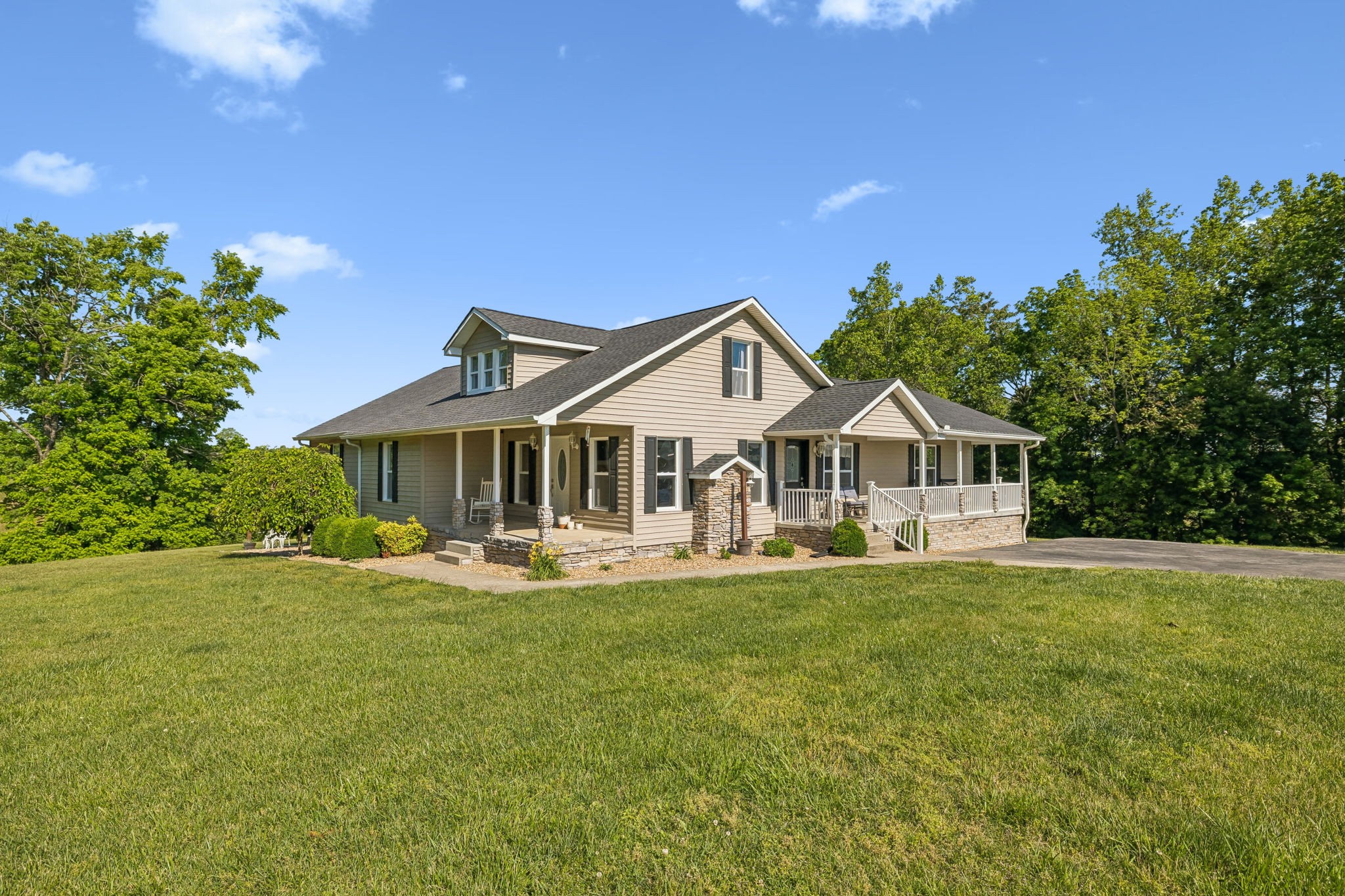 264 Lick Branch Road Lafayette TN 37083