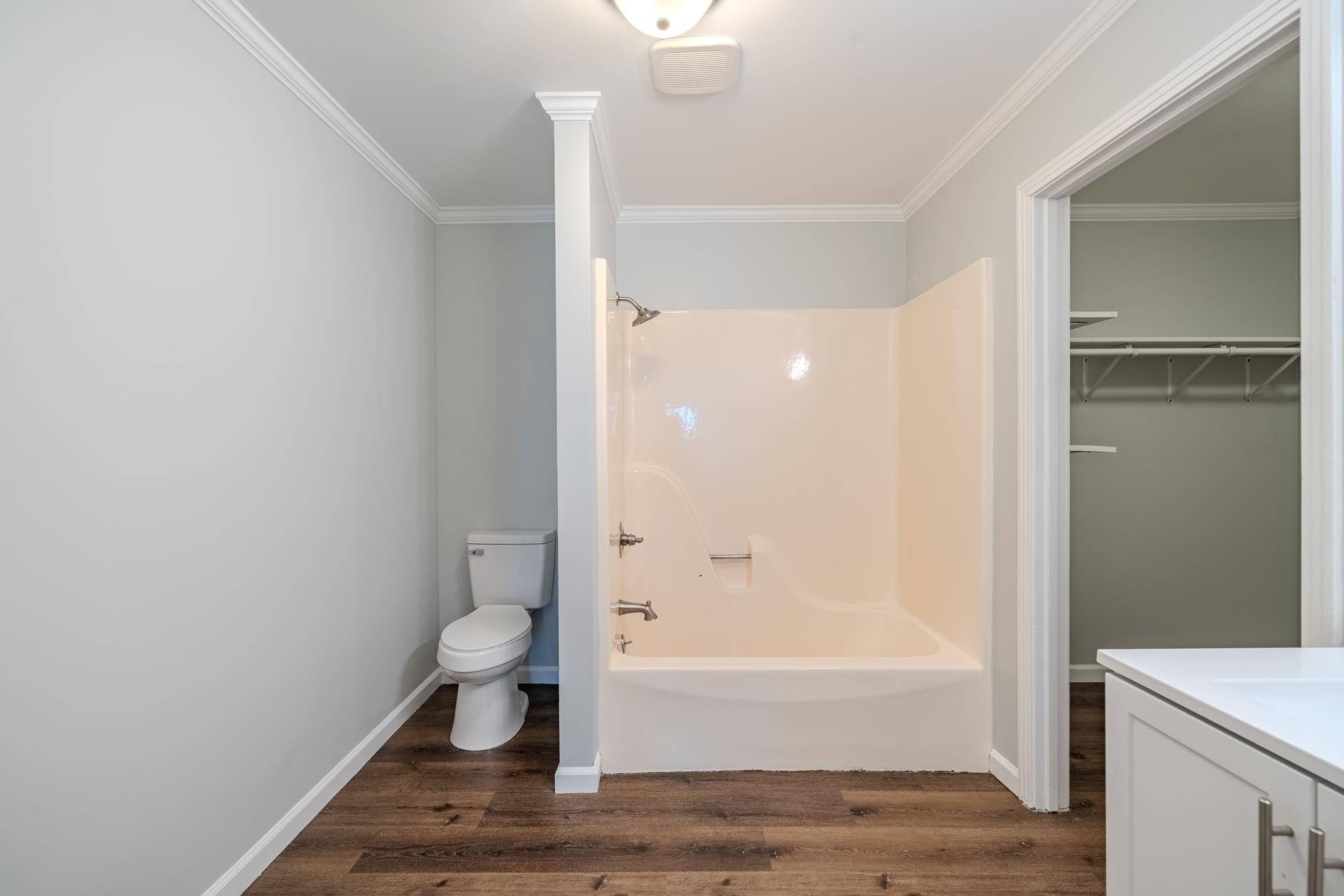 435 Cedar Cove Savannah TN 38372