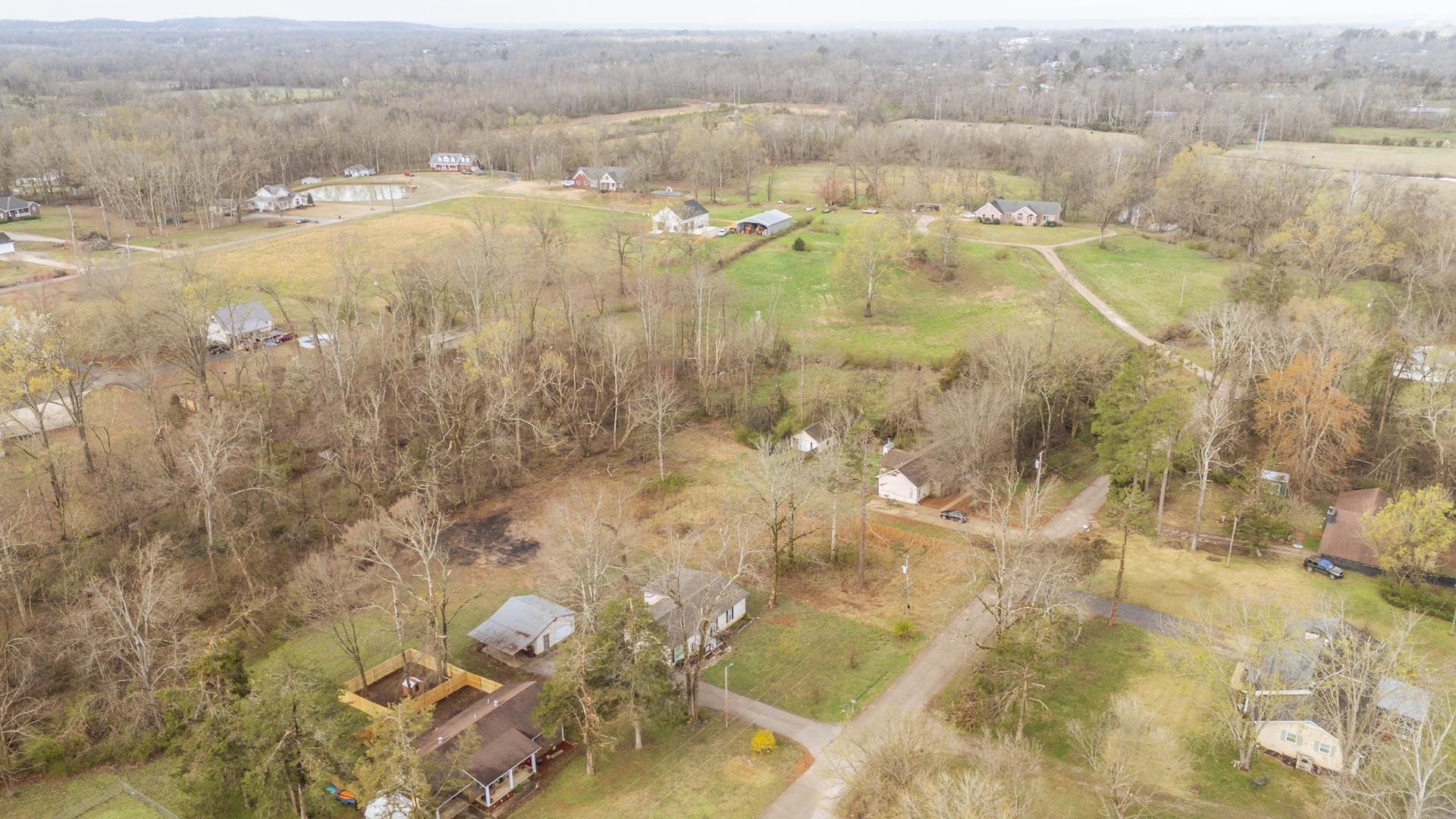 435 Cedar Cove Savannah TN 38372