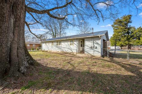 1003 Greenwood Avenue Tullahoma TN 37388