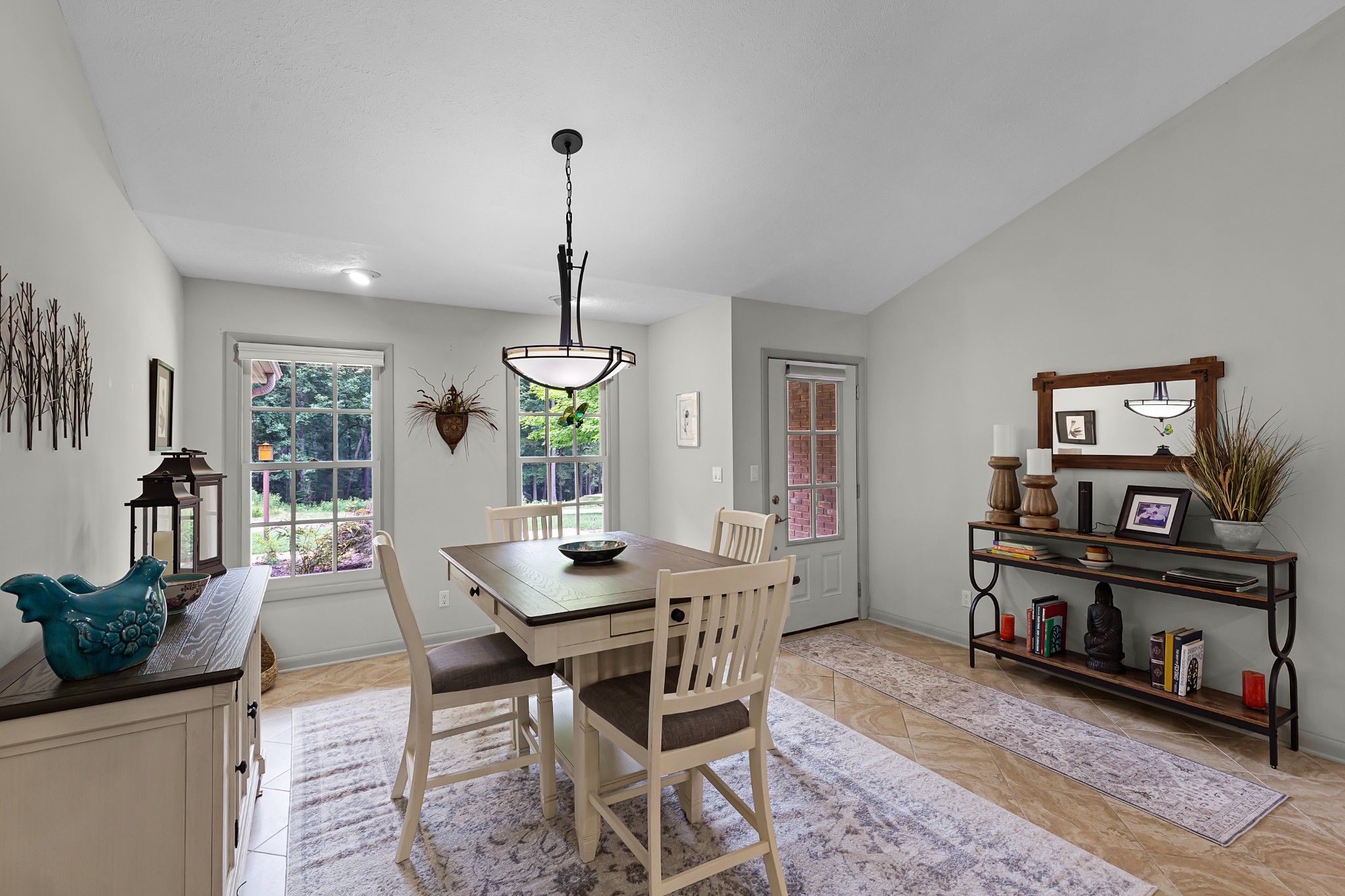 65 King Arthur Drive Paris TN 38242