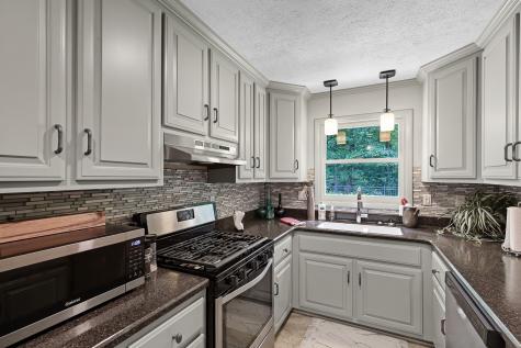 65 King Arthur Drive Paris TN 38242