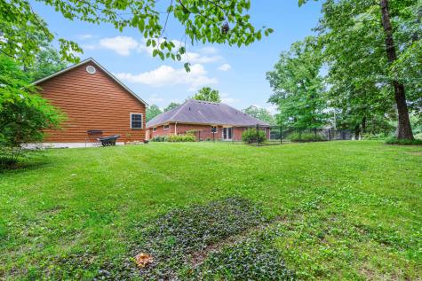 65 King Arthur Drive Paris TN 38242