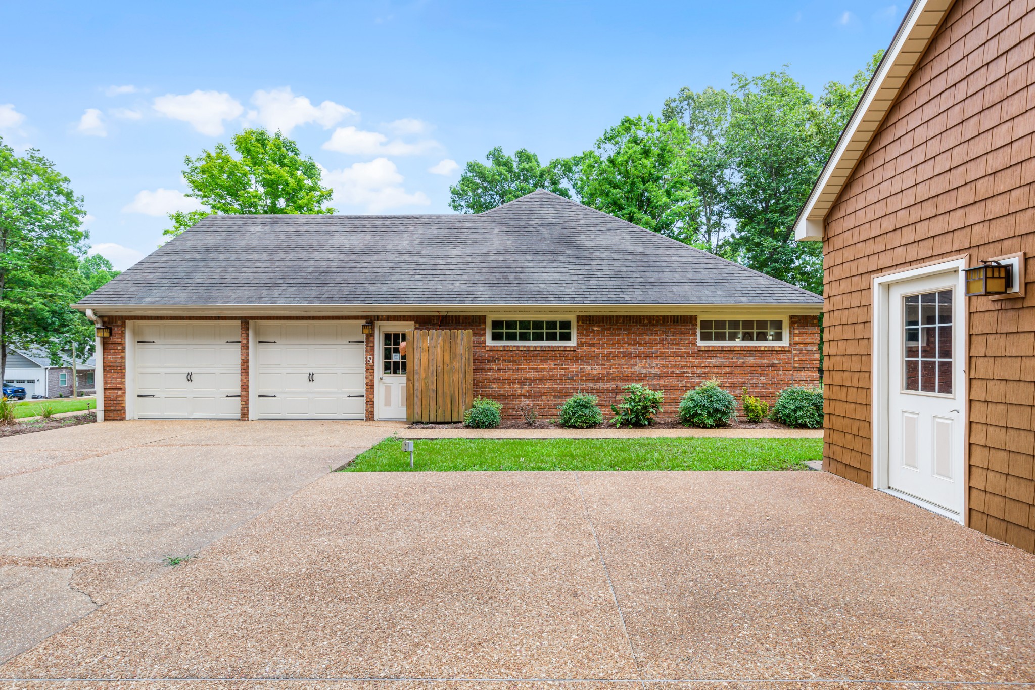 65 King Arthur Drive Paris TN 38242