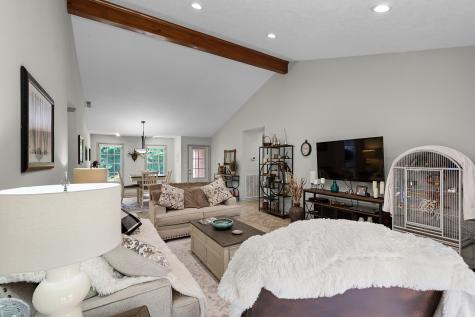65 King Arthur Drive Paris TN 38242