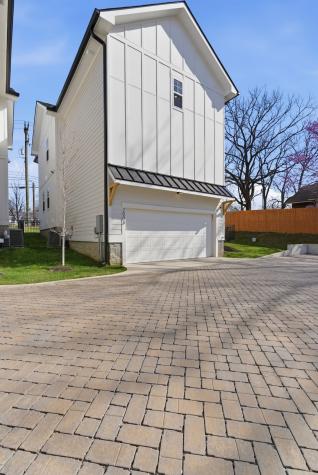 2003 Maple View Lane Nashville TN 37207