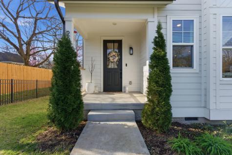 2003 Maple View Lane Nashville TN 37207