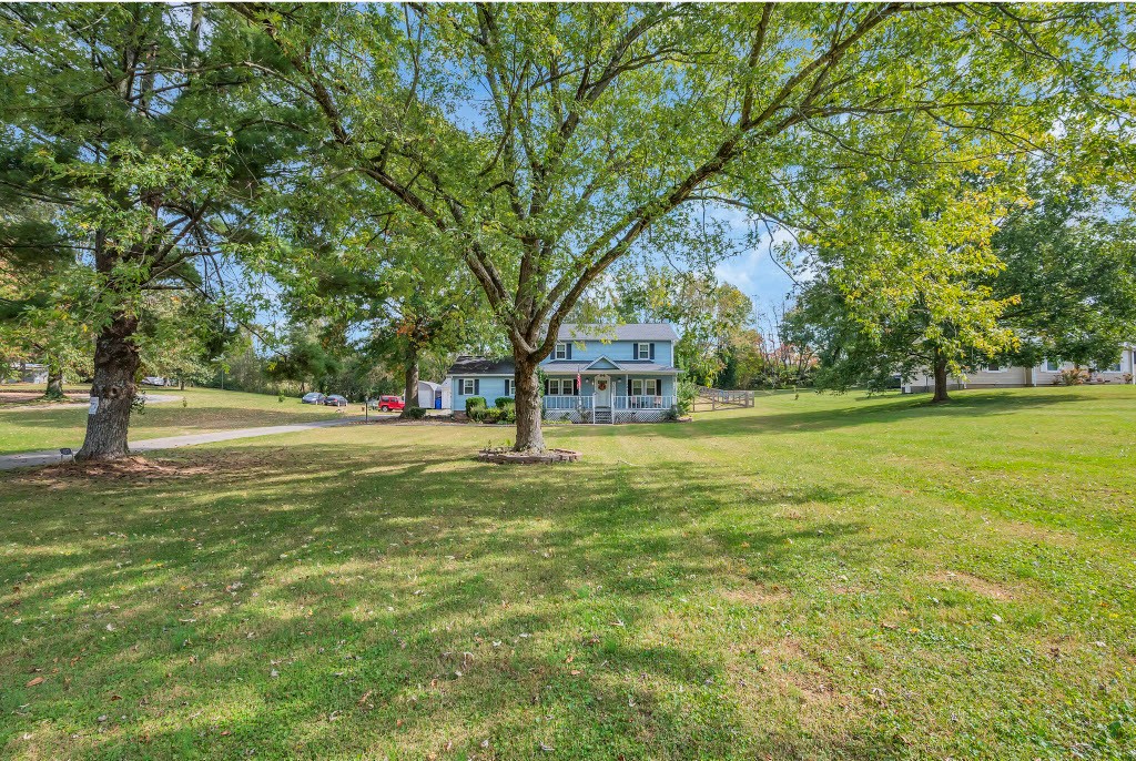 107 Ben Albert Road Cottontown TN 37048