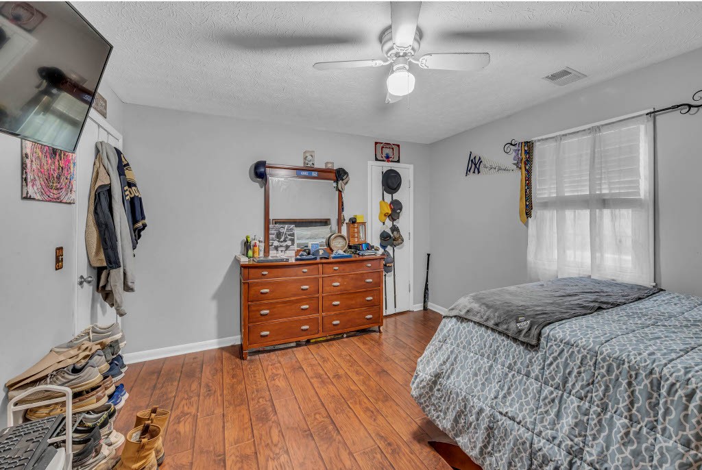107 Ben Albert Road Cottontown TN 37048