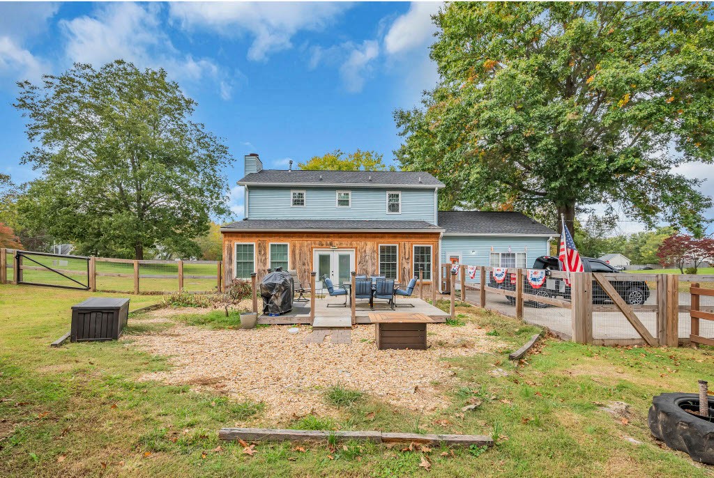 107 Ben Albert Road Cottontown TN 37048