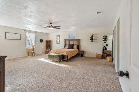 3355 Clearwater Drive Clarksville TN 37042