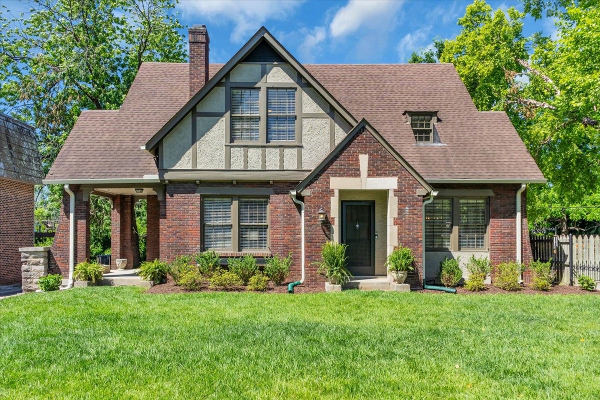 115 Cherokee Road Nashville TN 37205