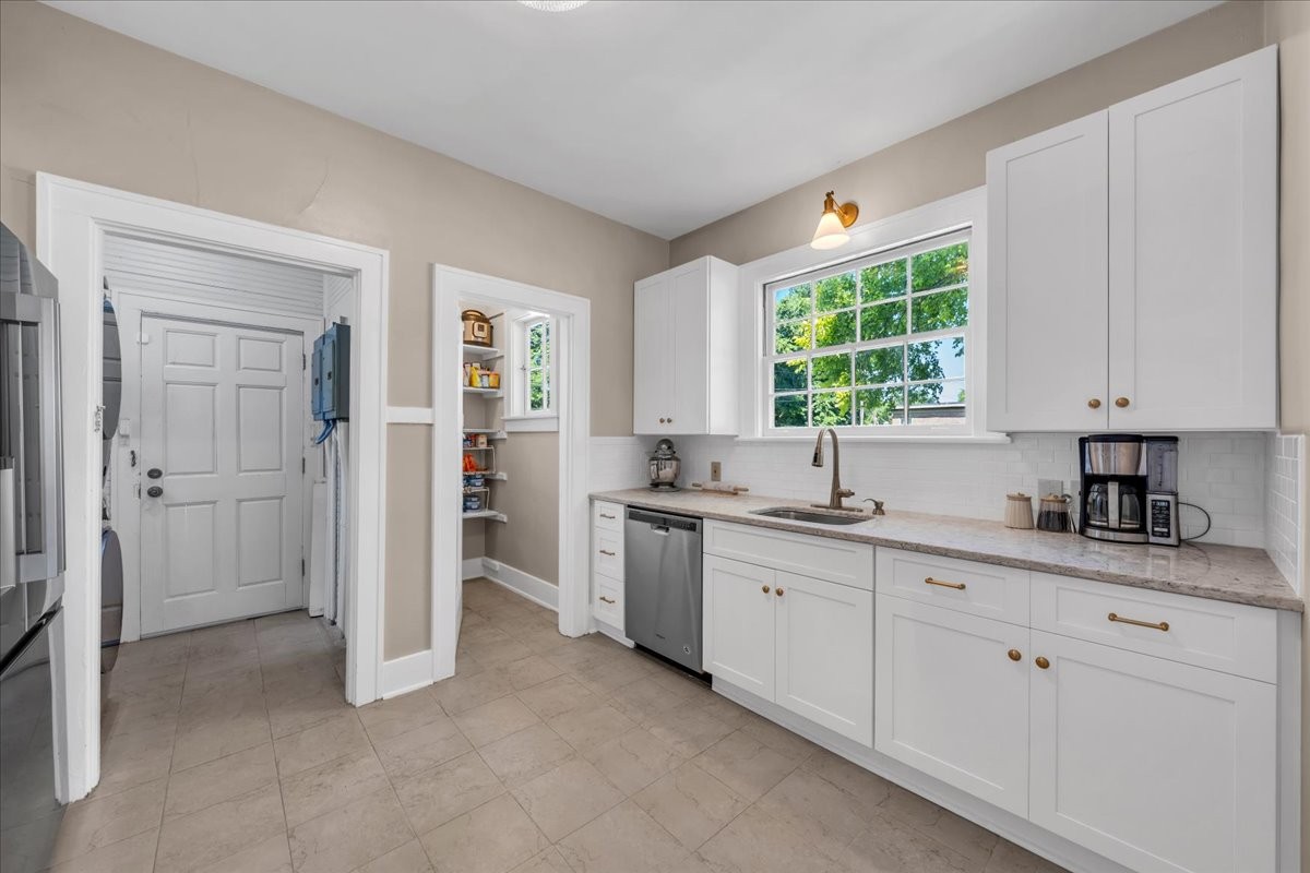 115 Cherokee Road Nashville TN 37205