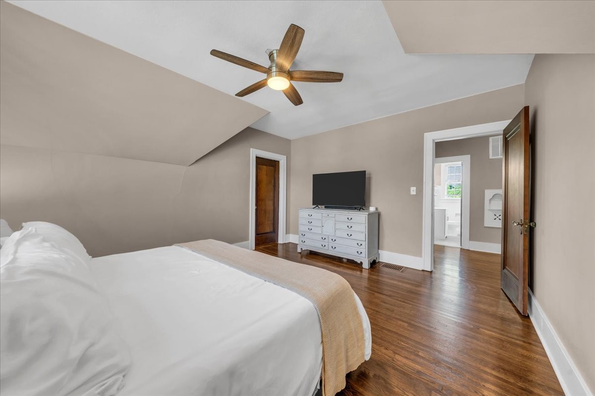 115 Cherokee Road Nashville TN 37205