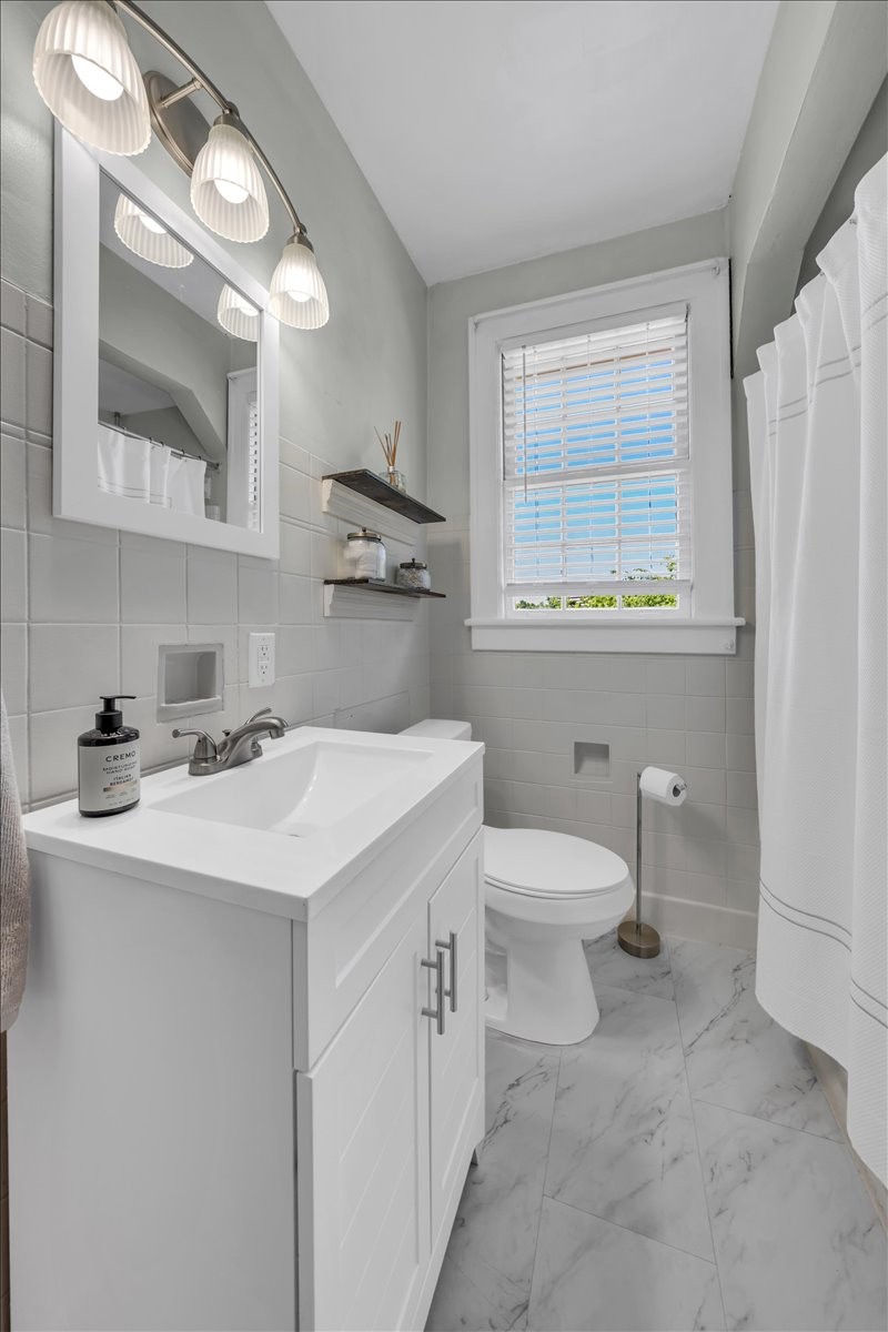 115 Cherokee Road Nashville TN 37205