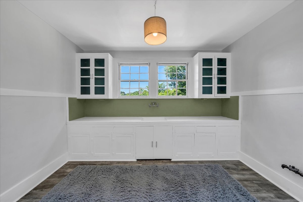 115 Cherokee Road Nashville TN 37205