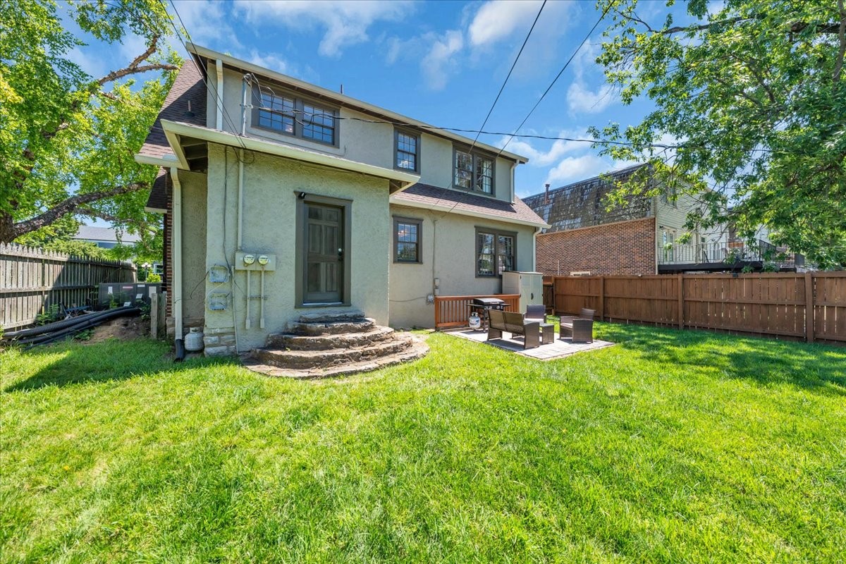 115 Cherokee Road Nashville TN 37205