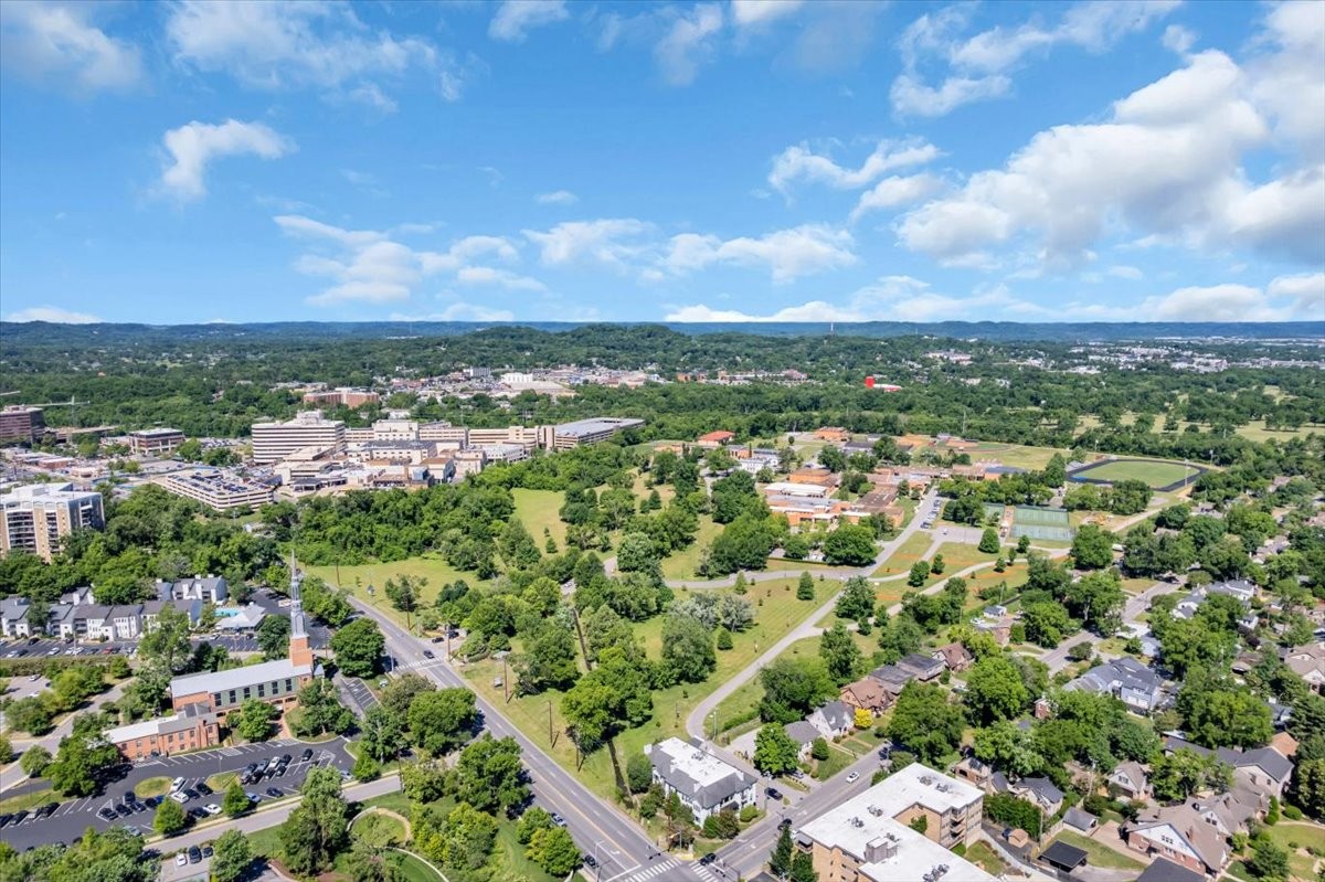 115 Cherokee Road Nashville TN 37205
