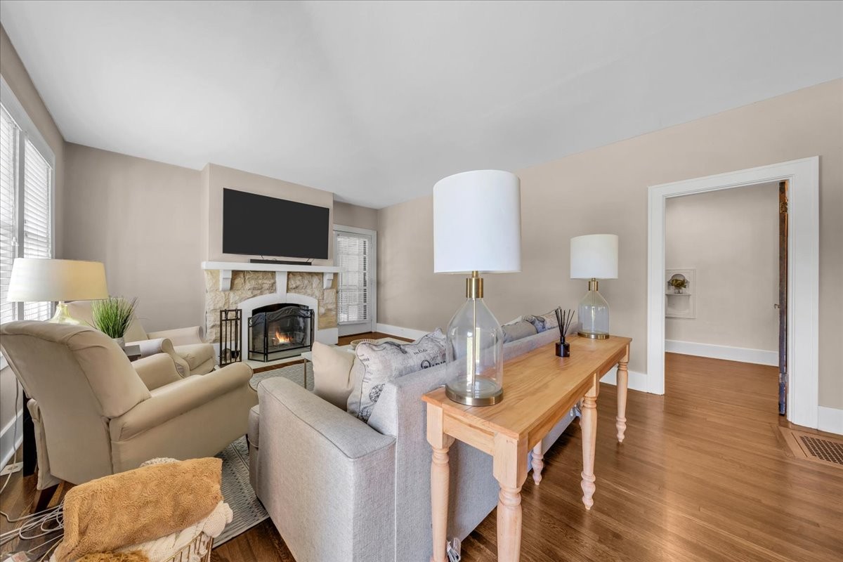 115 Cherokee Road Nashville TN 37205