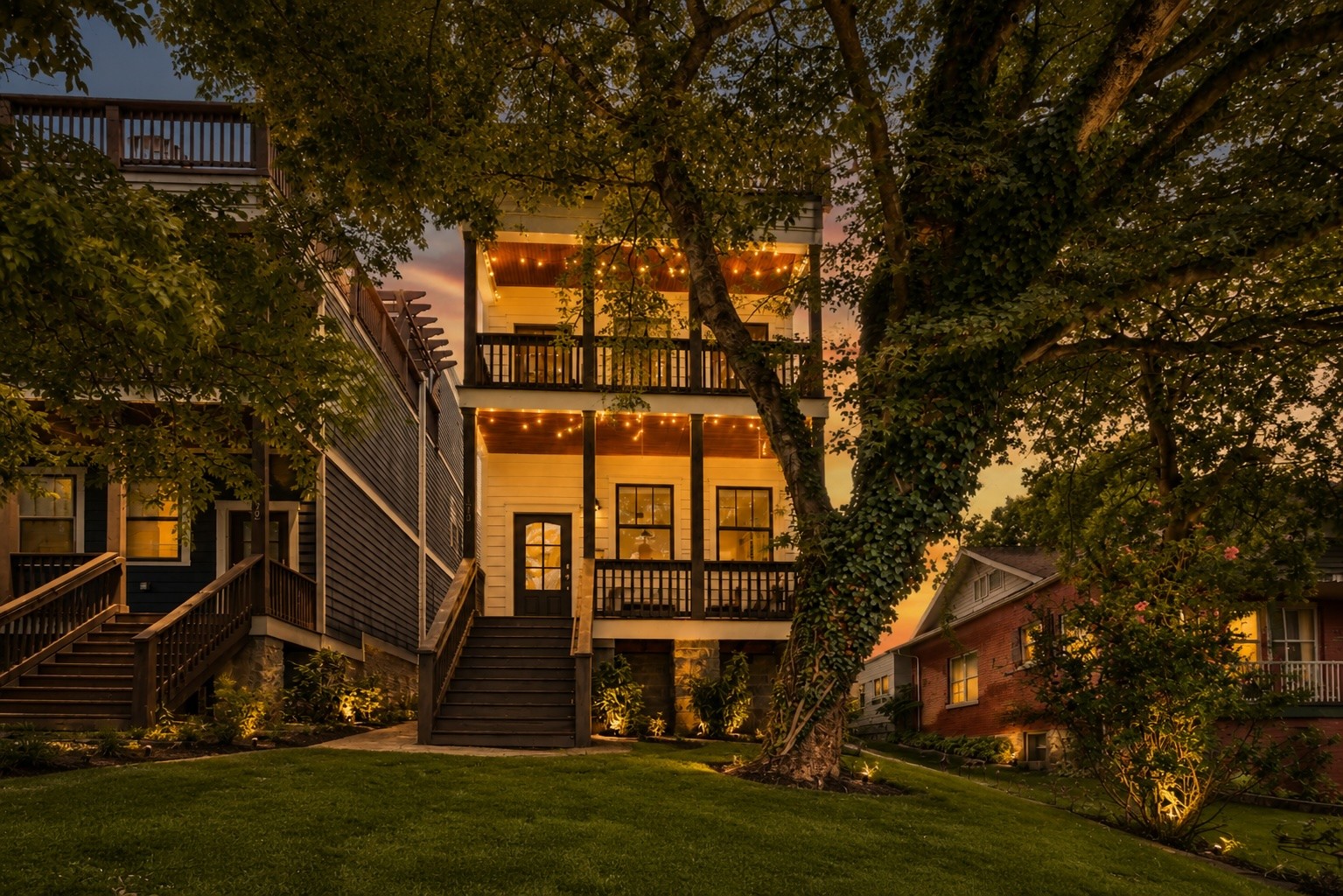 1210 Ashwood Avenue Nashville TN 37212